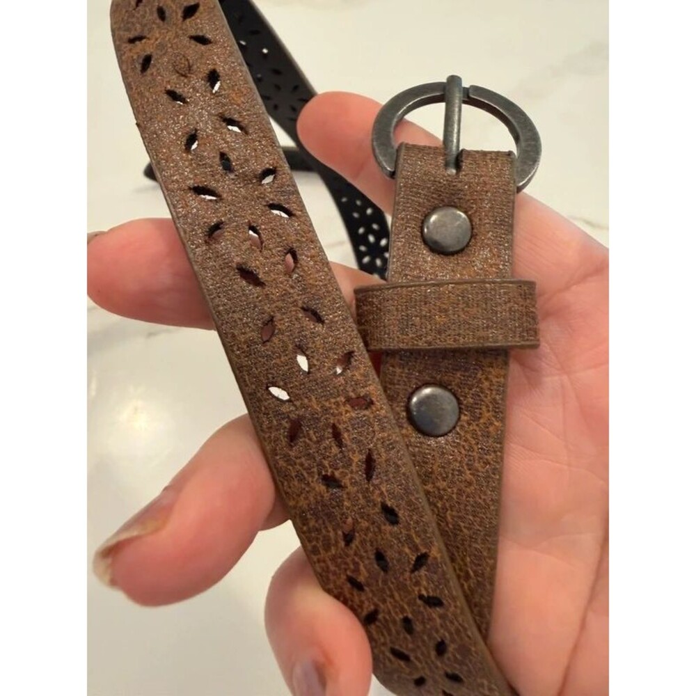 Light brown faux leather belt